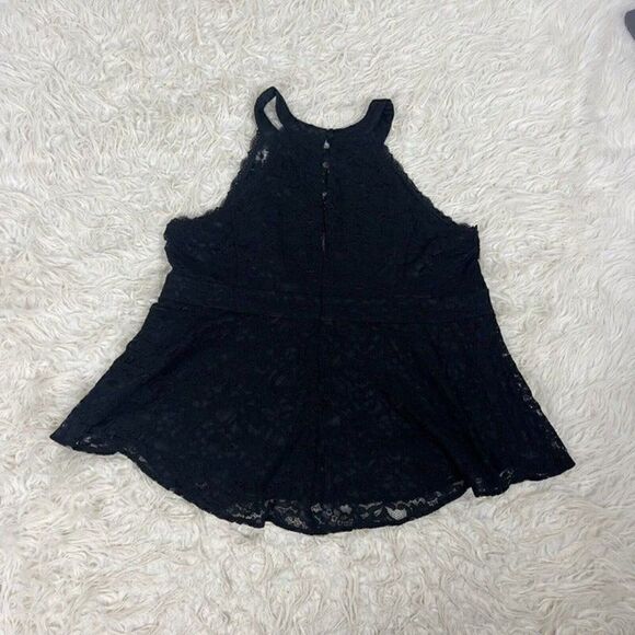 Torrid Women’s Plus 2x Black Lace Peplum Top High Neck Cutaway Shoulders NWT - Picture 7 of 12